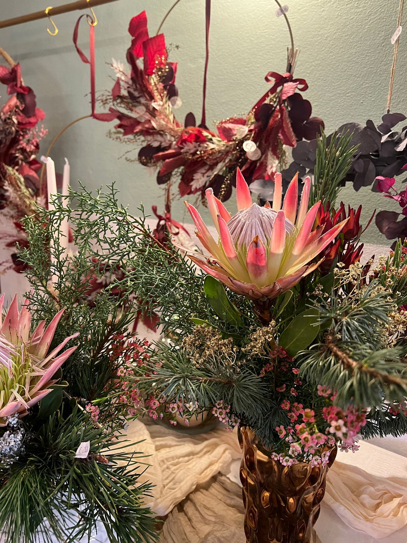 Neu bei Your Flowers: Frische Weihnachtssträuße – ein Geschenk, das immer passt