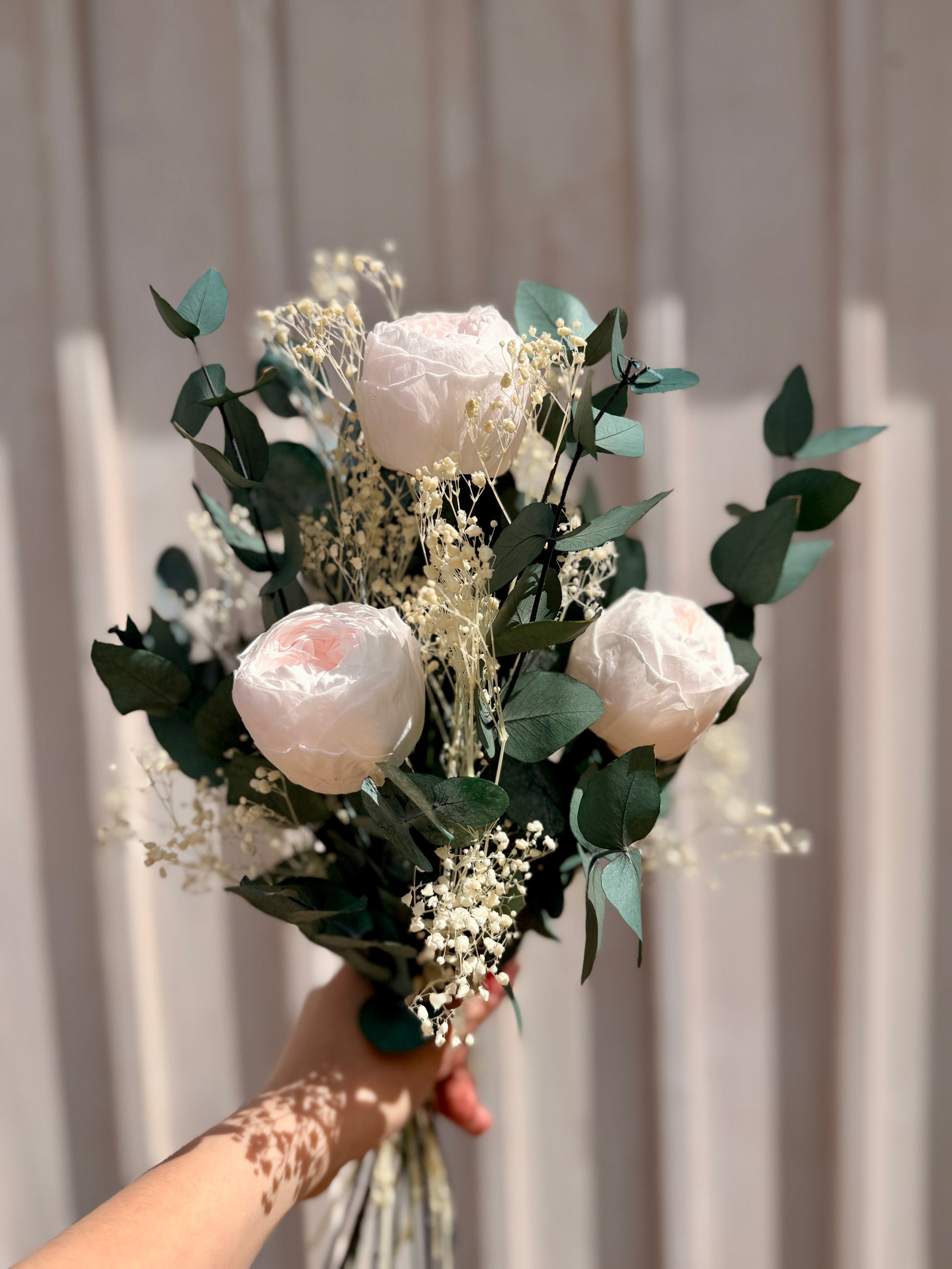 Peonia Blush – Strauß mit stabilisierter Pfingstrose