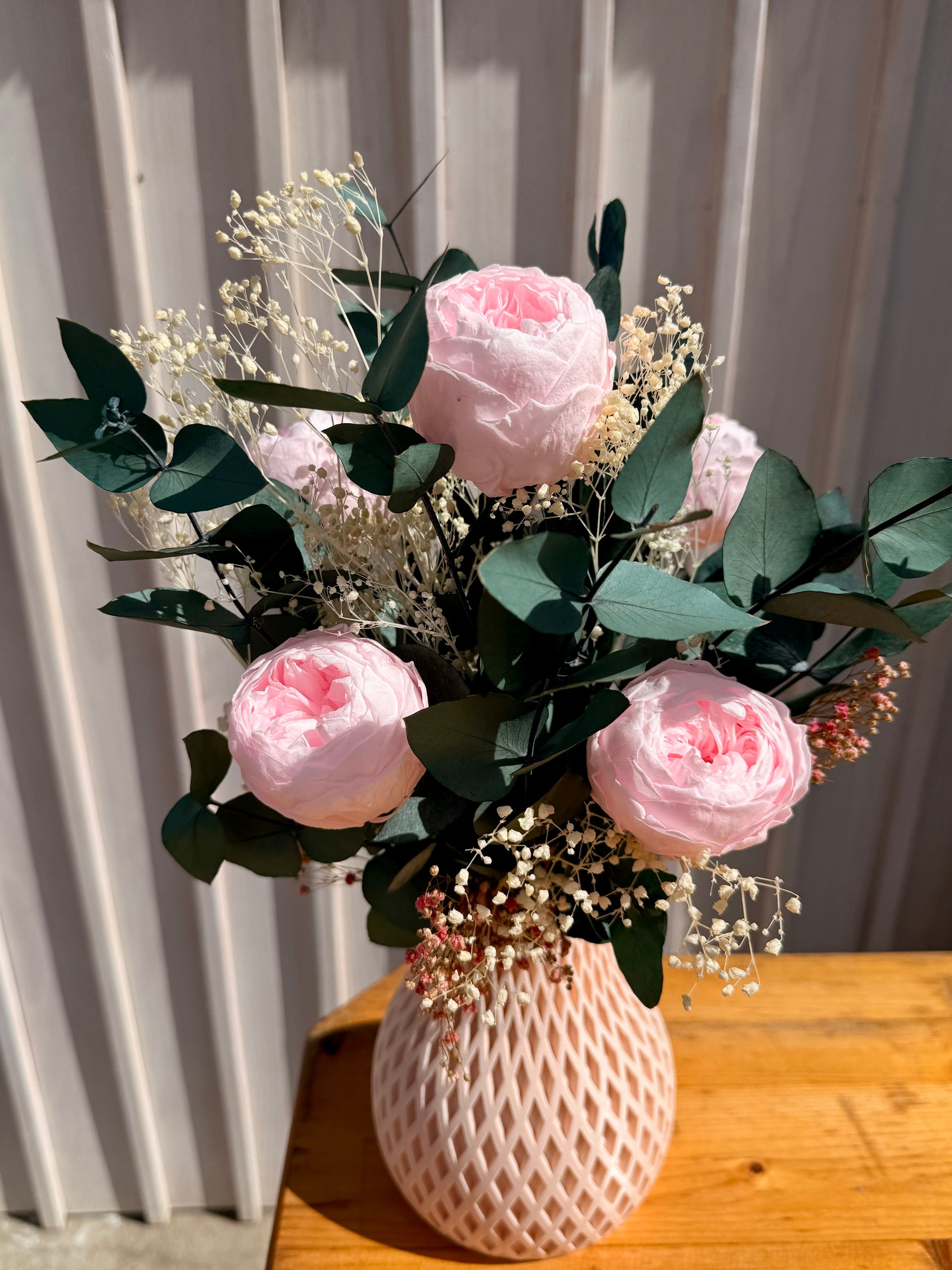 Peonia Rosea – Strauß mit stabilisierter Pfingstrose