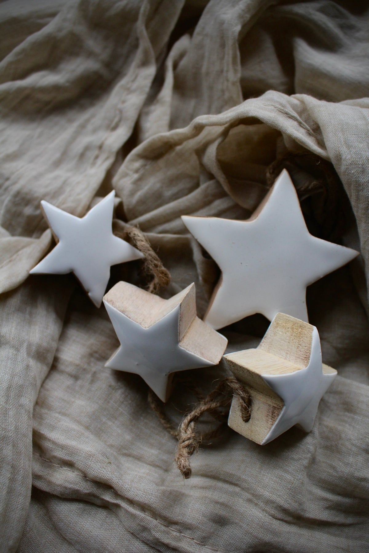 Weihnachtssterne aus Holz