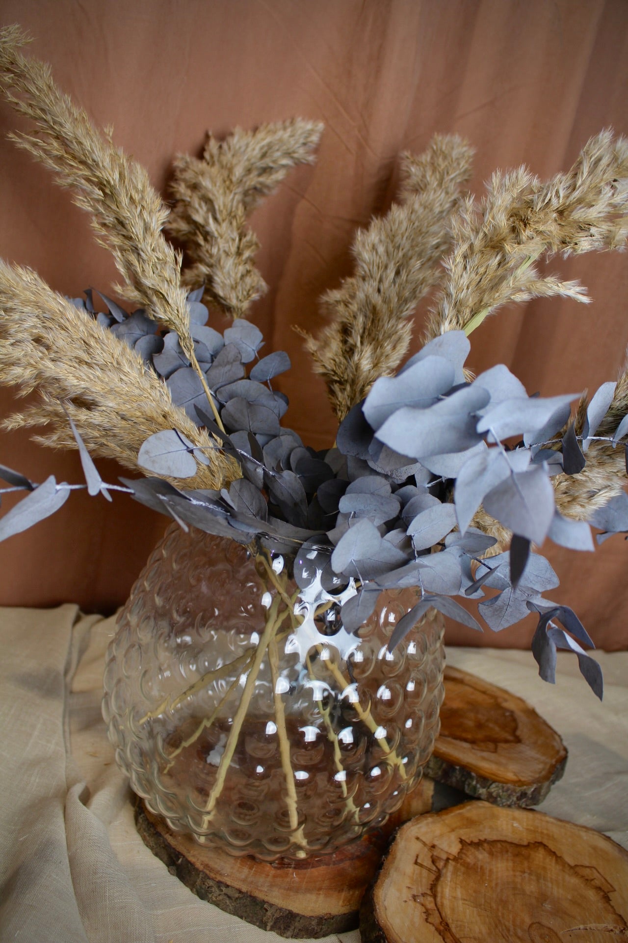 Noria Glasvase mit Noppenstruktur