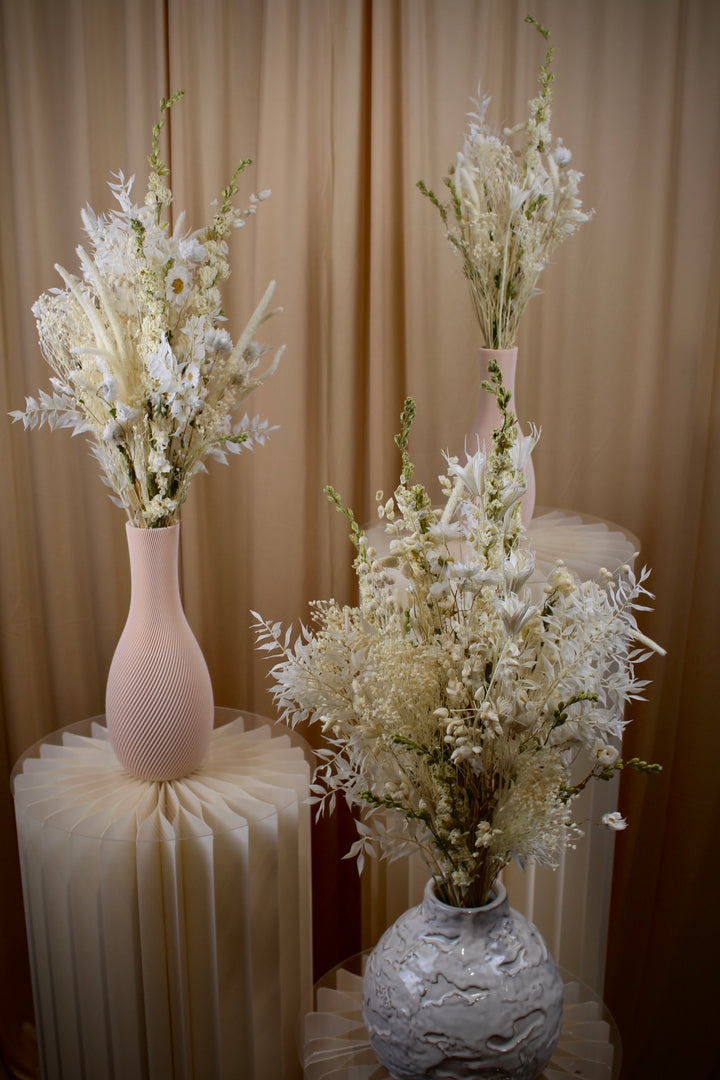 Pure White Trockenblumenstrauß in Weiss Größenabstufungen