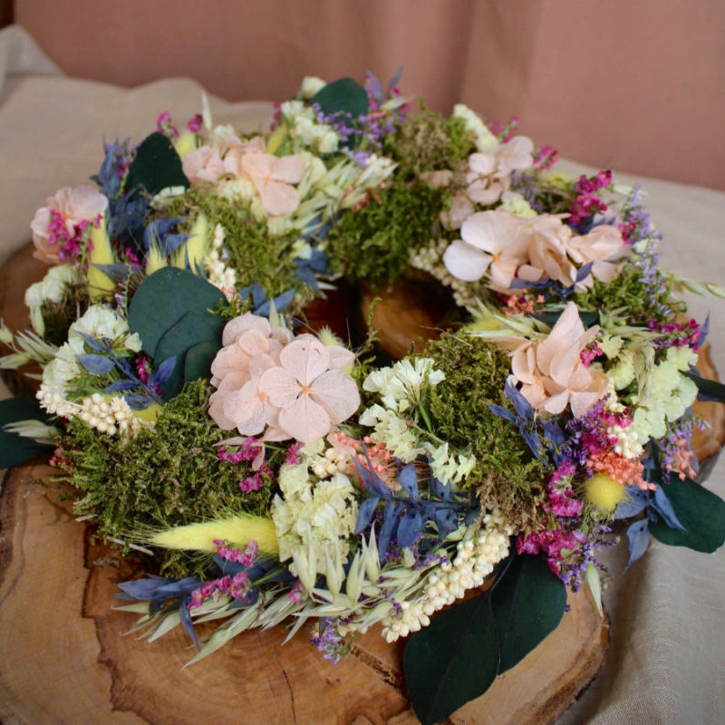 Trockenblumenkranz Liora mit Eukalyptus Moos und Hortensie